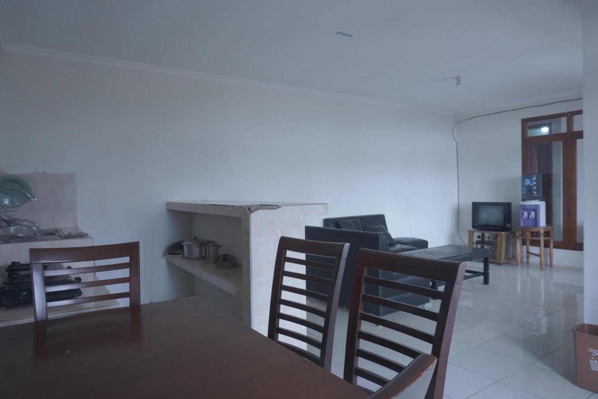 Oyo Life 92977 Neba Kost Aesthetic Otel Peladen Dış mekan fotoğraf