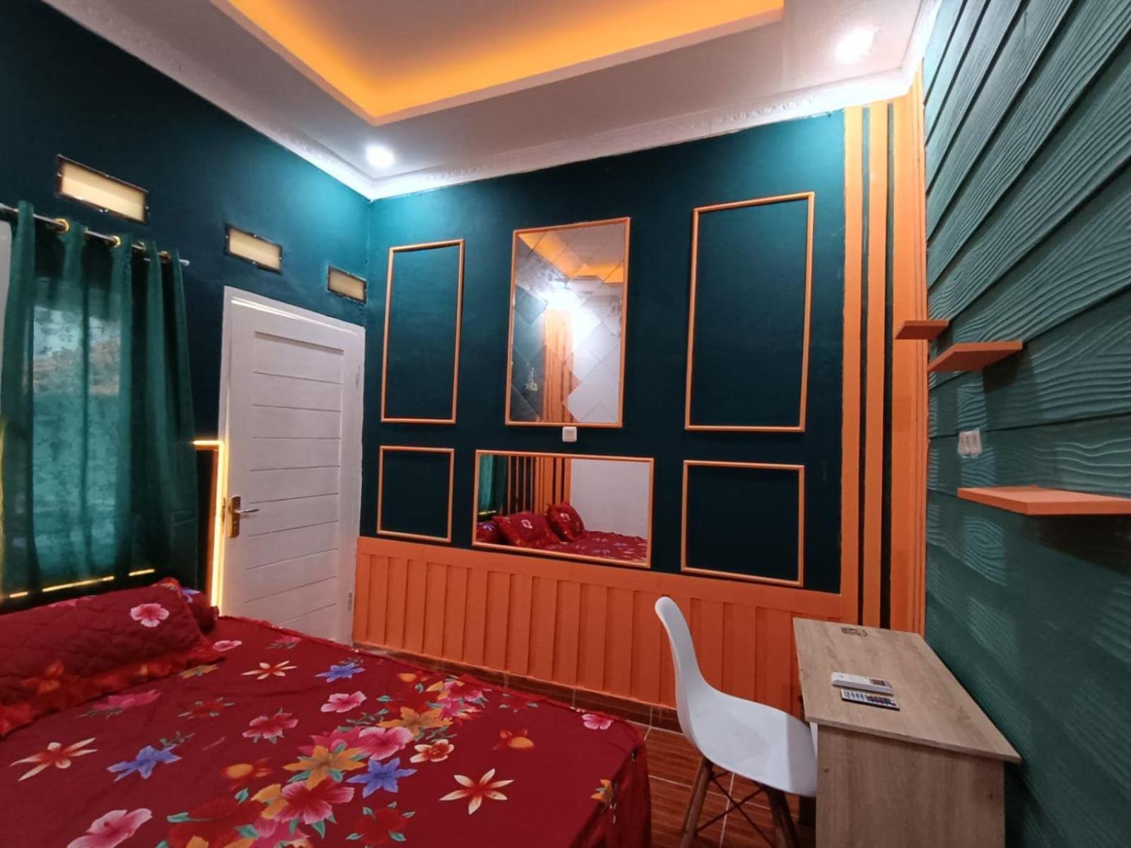 Oyo Life 92977 Neba Kost Aesthetic Otel Peladen Dış mekan fotoğraf